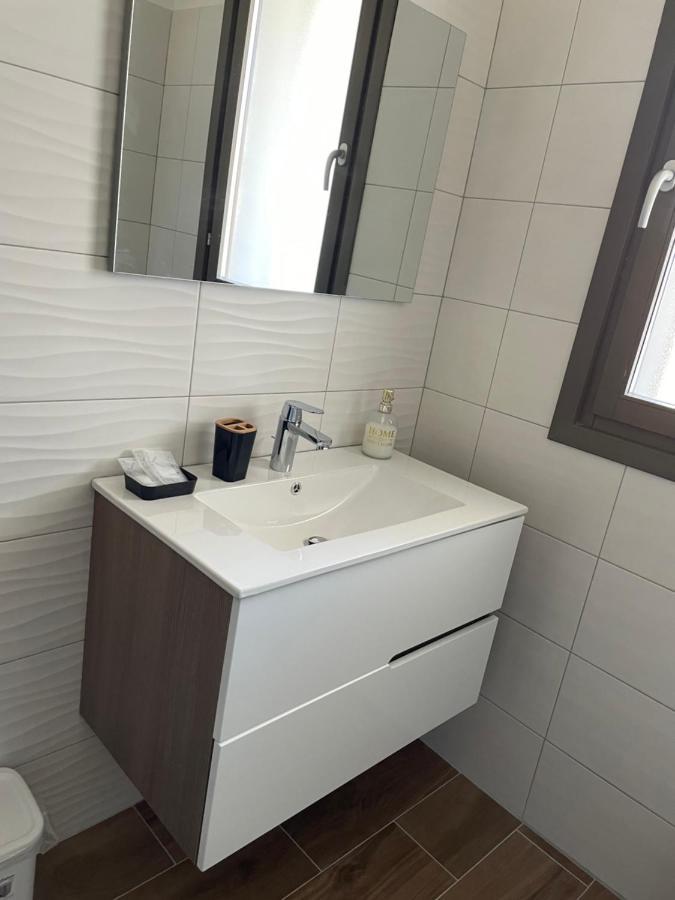 Dolcecasaleogiu Con Parcheggio Coperto Gratuito Apartment Vitinia Exterior foto