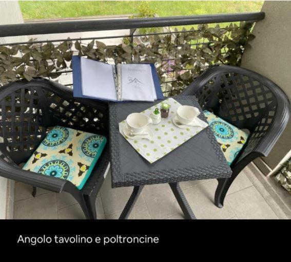 Dolcecasaleogiu Con Parcheggio Coperto Gratuito Apartment Vitinia Exterior foto